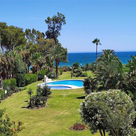 Spacious Beachfront Town House In Estepona With Fully Equipped Kitchen, Pools, Garden, Sea View Dış mekan fotoğraf